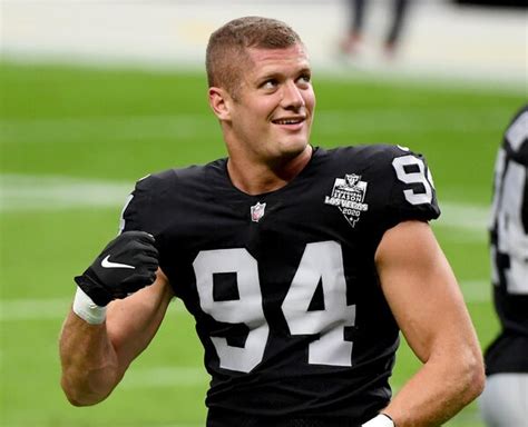 Carl Nassib, first openly gay man to play in NFL games, retires after 7 seasons